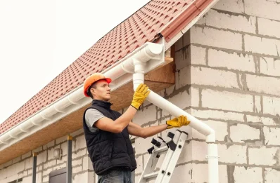 Pose et remplacement de gouttières à Haution